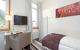 Hotel National